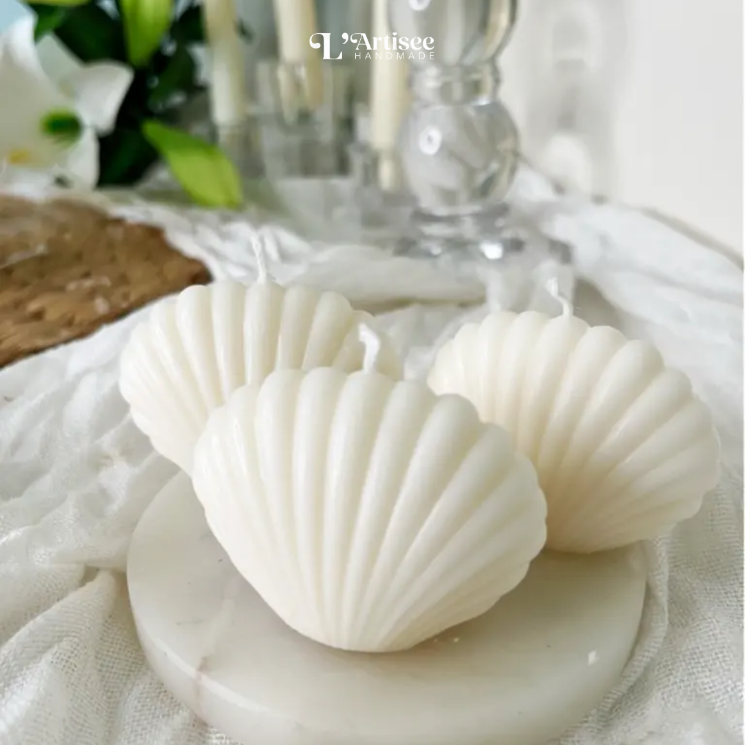 Clam Shell Candle (Small)