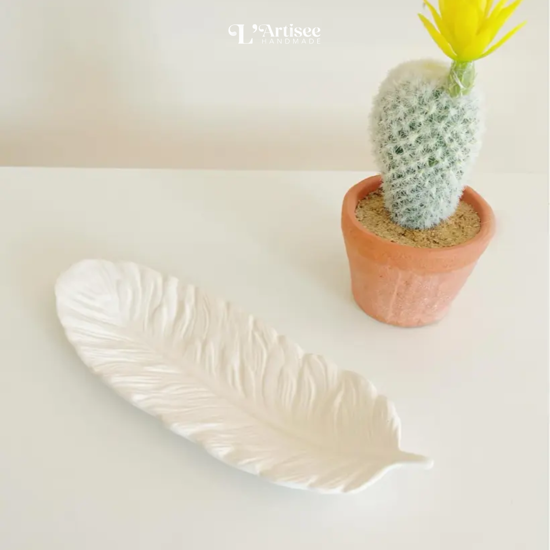 Feather Tray